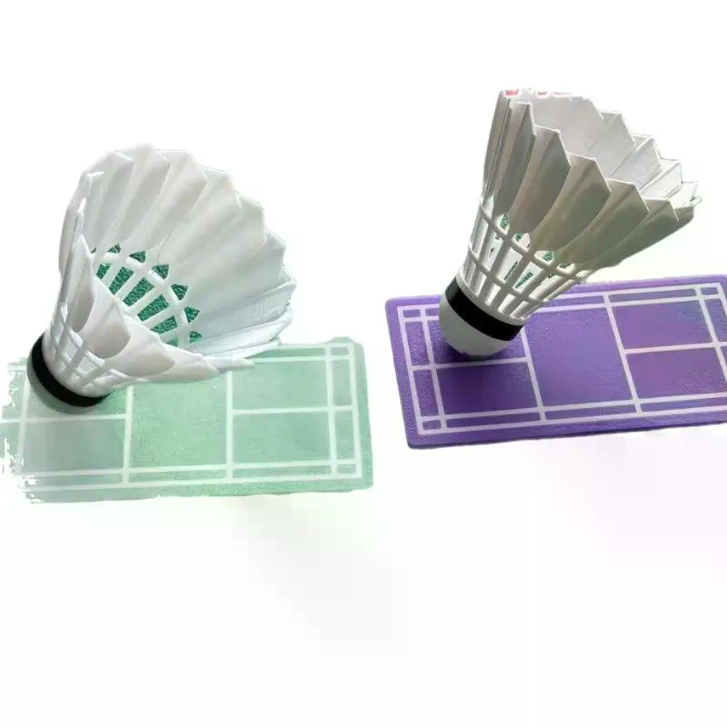 Rotating Badminton Car Ornamen - Badminton Shuttlecock recension och pris
